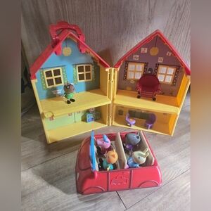 Peppa Pig Red and Yellow Action Figure Playset